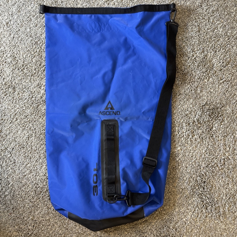 ASCEND Mountaineering Torrent Waterproof‎ Drybag 30L Blue